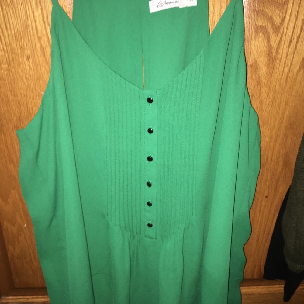 BNWOT Beautiful camisole from reitmans